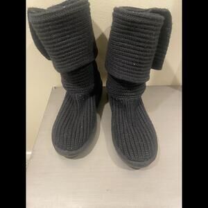 UGG Black Classic Cardy Boots- women's size 8